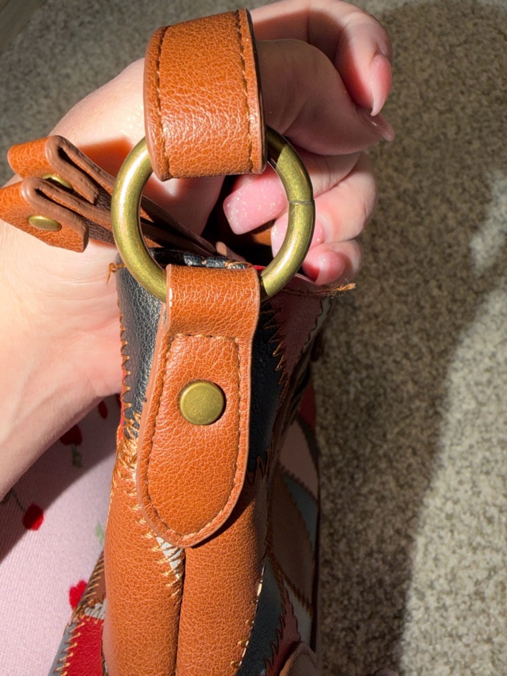 Frye & Co Patchwork Leather Shoulder Bag Boho Triangle Purse - Picture 10 of 10